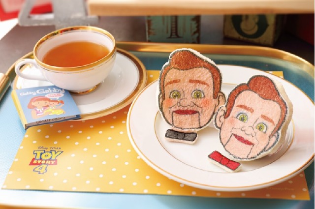 「トイ・ストーリー4」OH MY CAFE＜ギャビー・ギャビー&ダミーズ＞アフタヌーンティセット1,790 円※メニュー画像はイメージです。