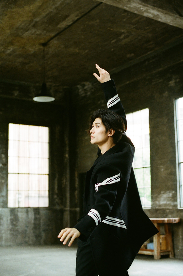 三浦春馬、主演ドラマ「TWO WEEKS」の主題歌も担当