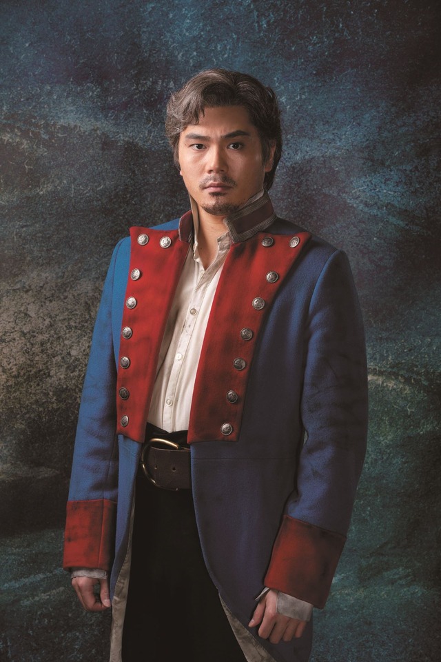 「レ・ミゼラブル」カンパニー（佐藤隆紀・伊礼彼方・斎藤 司・森 公美子・三浦宏規・生田絵梨花・屋比久知奈・相葉裕樹）