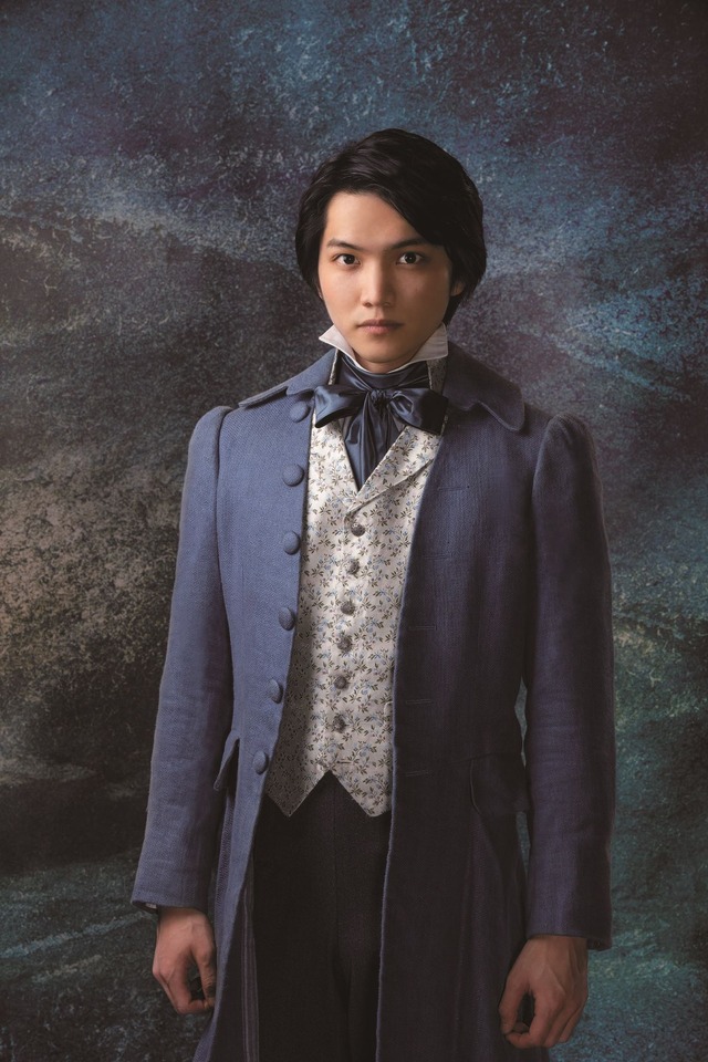 「レ・ミゼラブル」カンパニー（佐藤隆紀・伊礼彼方・斎藤 司・森 公美子・三浦宏規・生田絵梨花・屋比久知奈・相葉裕樹）