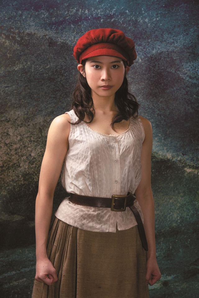 「レ・ミゼラブル」カンパニー（佐藤隆紀・伊礼彼方・斎藤 司・森 公美子・三浦宏規・生田絵梨花・屋比久知奈・相葉裕樹）