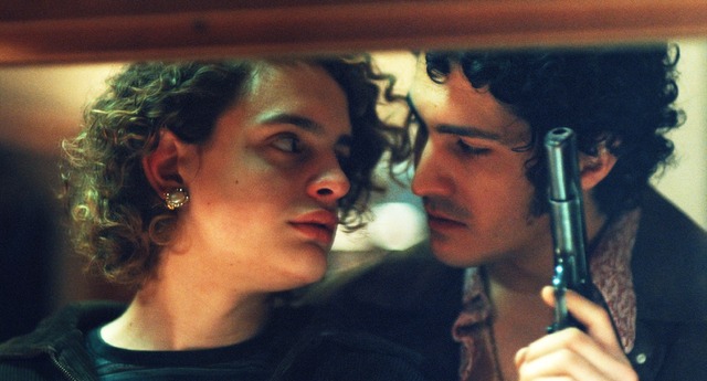 『永遠に僕のもの』　(C) 2018 CAPITAL INTELECTUAL S.A / UNDERGROUND PRODUCCIONES / EL DESEO