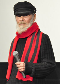 『ロボジー』初日舞台挨拶にて