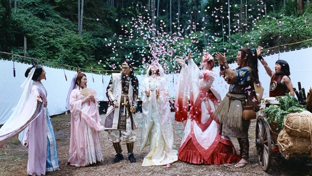 au「三太郎」シリーズ新CM 「つながる話」篇