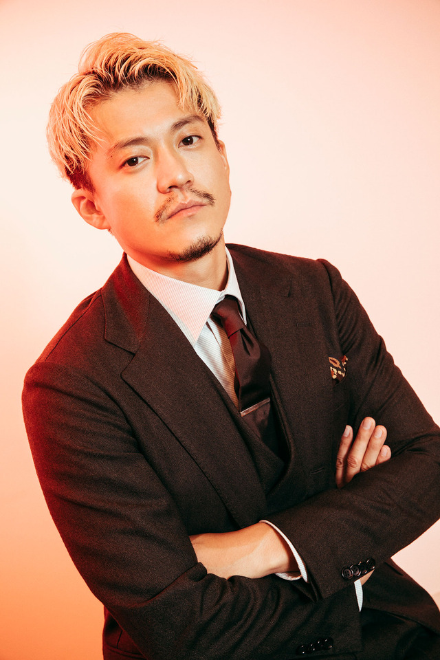 小栗旬『人間失格 太宰治と３人の女たち』／photo：You Ishii