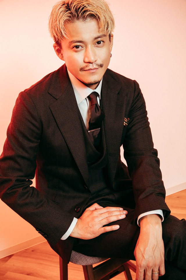 小栗旬『人間失格 太宰治と３人の女たち』／photo：You Ishii