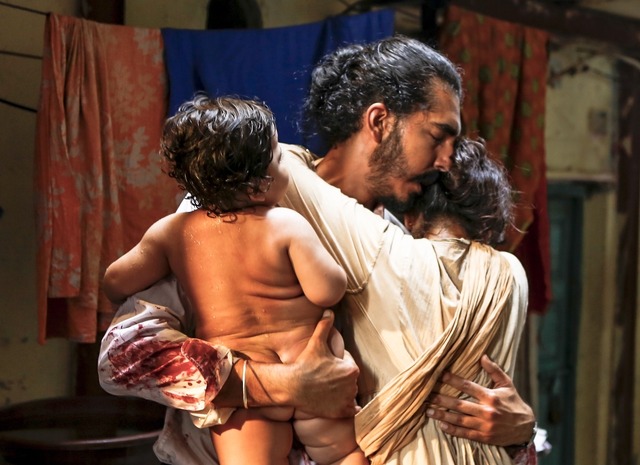 『ホテル・ムンバイ』（C） 2018 HOTEL MUMBAI PTY LTD, SCREEN AUSTRALIA, SOUTH AUSTRALIAN FILM CORPORATION, ADELAIDE FILM FESTIVAL AND SCREENWEST INC