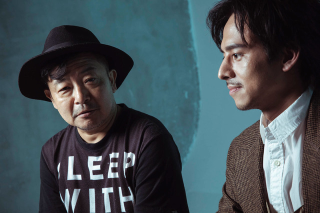 園子温監督×満島真之介 Netflixオリジナル映画『愛なき森で叫べ』／photo：You Ishii