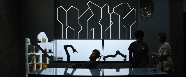 『アップグレード』 　(C) 2018 UNIVERSAL STUDIOS