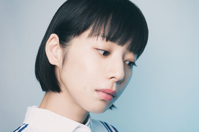 夏帆『ブルーアワーにぶっ飛ばす』／photo：Jumpei Yamada