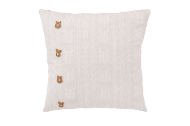 クッション（3,200円）(C) Disney. Based on the “Winnie The Pooh” works by A.A.Milne and E.H.Shepard.