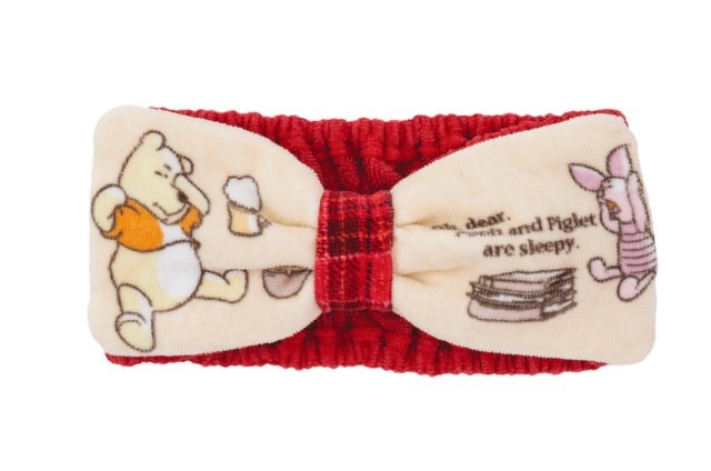 ヘアバンド（1,700円）(C) Disney. Based on the “Winnie The Pooh” works by A.A.Milne and E.H.Shepard.