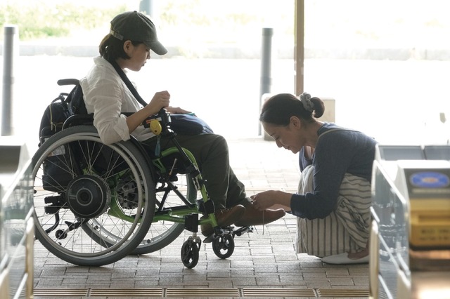 『３７セカンズ』　(C)37Seconds filmpartners