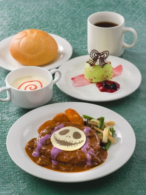 Xmas限定メニューが早くも登場！11月1日、先行販売☆(C) Disney