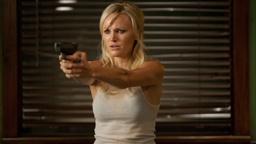 『キリング・ショット』 -(C) 2011 CATCH44 AP LLC ALL RIGHTS RESERVED.