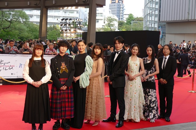 第32回東京国際映画祭オープニングセレモニー「殺さない彼と死なない彼女」