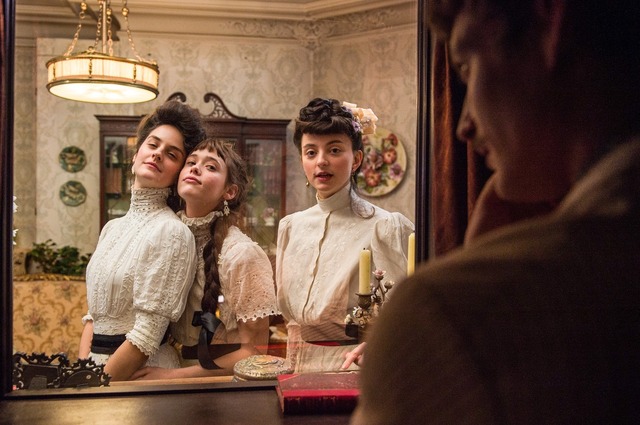 『不実な女と官能詩人』（C）CURIOSA FILM