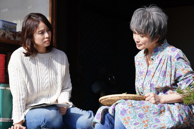 石田ゆり子のスタイリング『マチネの終わりに』(C)2019 フジテレビジョン アミューズ　東宝 コルク