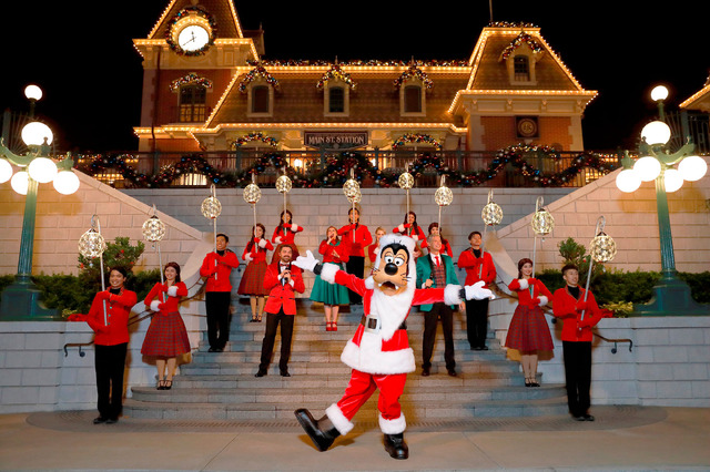 香港ディズニーランドでしか味わえない、「アナ雪」テーマのウィンター・ワンダーランド体験を！