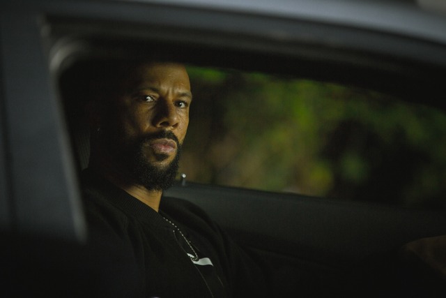 『THE INFORMER／三秒間の死角』　（C） Wild Wag films Productions 2018