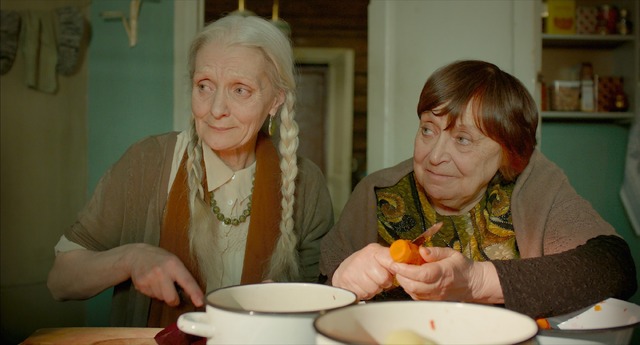 『私のちいさなお葬式』（C）OOO≪KinoKlaster≫,2017r.