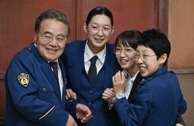 檀れいのおさげ姿 昭和アイドルぶりに注目集まる 時効警察はじめました 第7話 Cinemacafe Net