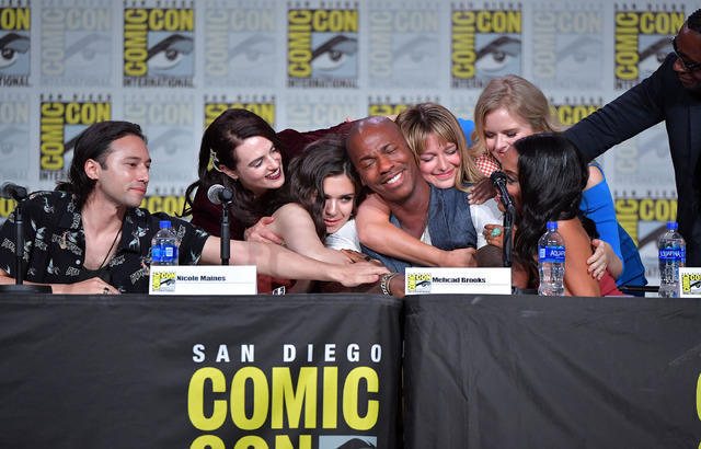 「SUPERGIRL／スーパーガール」キャスト陣  (C) Getty Images