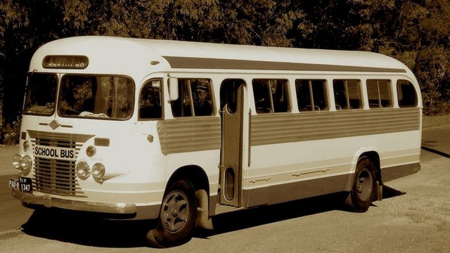 『ボガビラのバス』年末年始アンコール配信