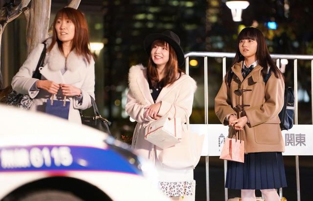 「俺の話は長い」第9話／「トンカツと占い」 (C) NTV