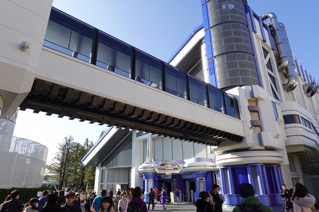 映画観てからがおすすめ！スター・ツアーズが完結編仕様に！(C) Disney (C) &TM Lucasfilm Ltd.