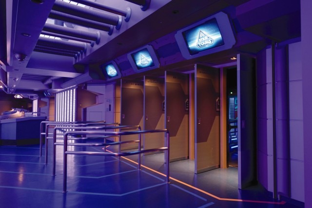 映画観てからがおすすめ！スター・ツアーズが完結編仕様に！(C) Disney (C) &TM Lucasfilm Ltd.