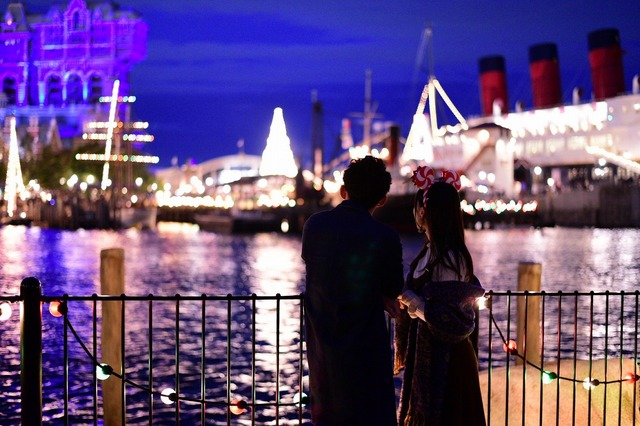 ロマンティック過多！夜景さんぽでXmasのシーを満喫(C) Disney