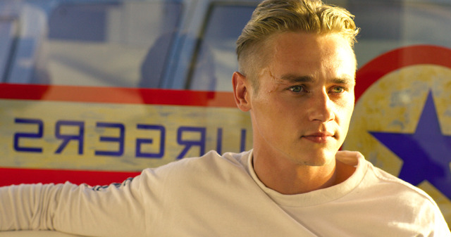 Netflix映画『６アンダーグラウンド』12月13日（金）より独占配信開始