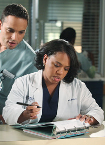 「グレイズ・アナトミー シーズン7」 -(C) ABC Studios.