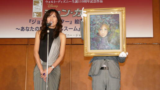 『ジョン・カーター』絵画コンクールに審査員として出席した工藤静香