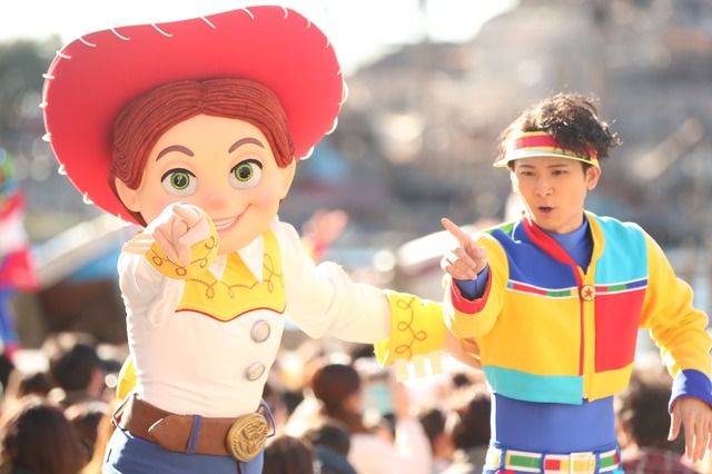 ステージショー「ピクサー・プレイタイム・パルズ」