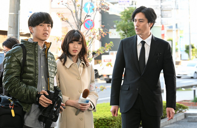 「シロでもクロでもない世界で、パンダは笑う。」第1話 (C) NTV