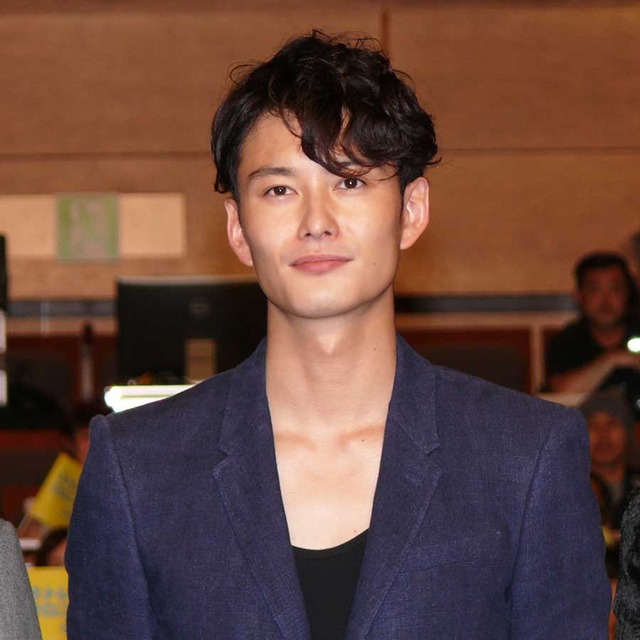 岡田将生 志尊淳が心霊探偵バディに 除霊ミステリー さんかく窓の外側は夜 公開決定 Cinemacafe Net