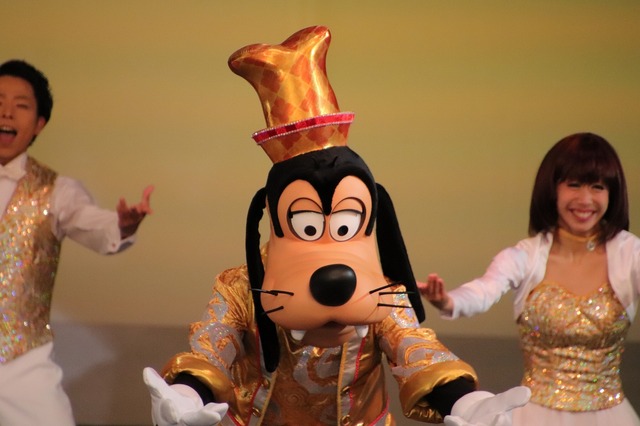 新成人のみなさんおめでとうございます☆令和元年度浦安市成人式(C) Disney