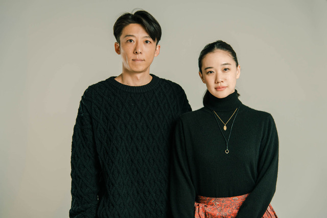 高橋一生＆蒼井優『ロマンスドール』／photo：Madoka Shibazaki