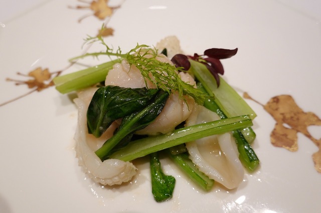 ローストダックが絶品！(C) Disney