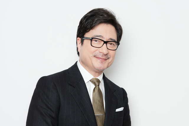 ジョン・カビラ／photo：Jumpei Yamada