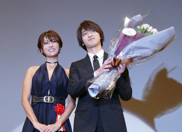 2020年第44回エランドール賞授賞式　横浜流星　深田恭子