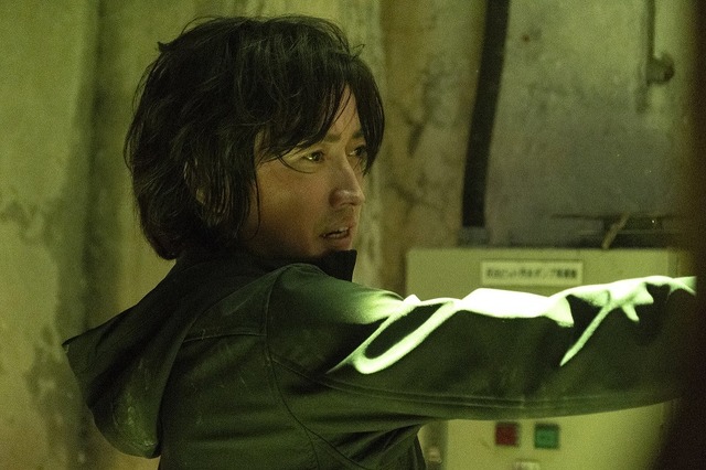 「太陽は動かない -THE ECLIPSE-」　（C）吉田修一/幻冬舎 （C）2020 映画「太陽は動かない」製作委員会