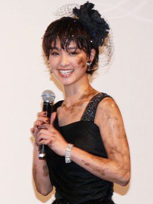 「プリティ・リトル・ライアーズ」剛力彩芽＠DVDリリース記念スペシャル試写会