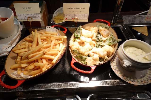 「ネオ・ビストロ・ビュッフェ～グルメの宴＆ストロベリーミュージアム～」