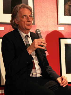 『裏切りのサーカス』ポール・スミス×成海璃子 Jack English -(C) 2010 StudioCanal SA