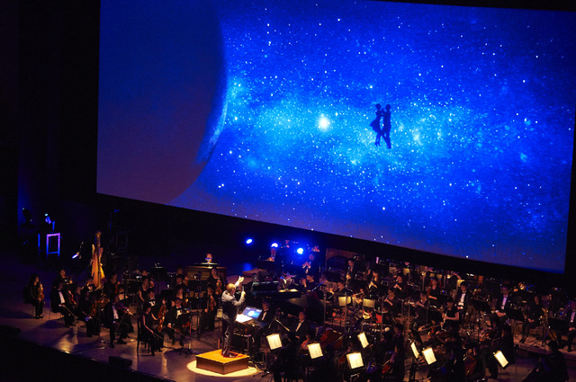 『ラ・ラ・ランド in コンサート 2017』公演よりLa La Land TM & ? 2020 Summit Entertainment, LLC. All Rights Reserved.