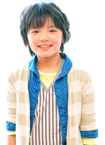 『HOME 愛しの座敷わらし』橋本愛×濱田龍臣　photo：Naoki Kurozu