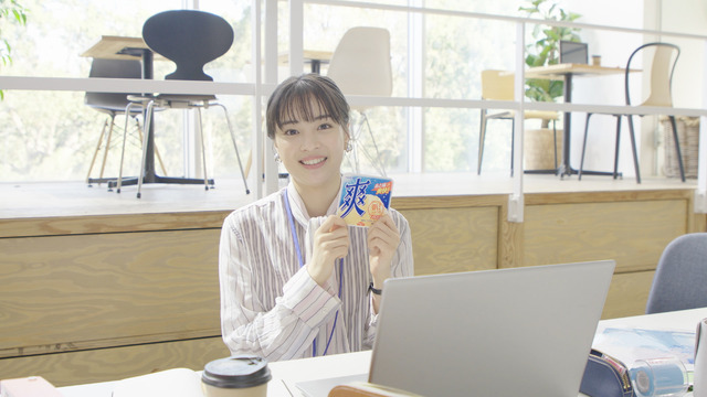 ロッテ「爽」新CM「おいしい休憩」篇